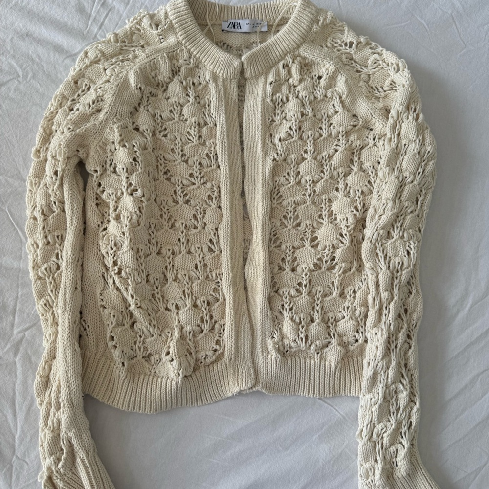 Zara Beige Lace Cardigan with Metal closures Size Large